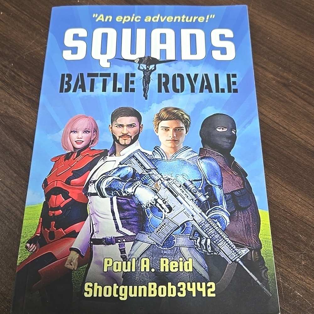 Squads Battle Royale-Paperback Gaming Book